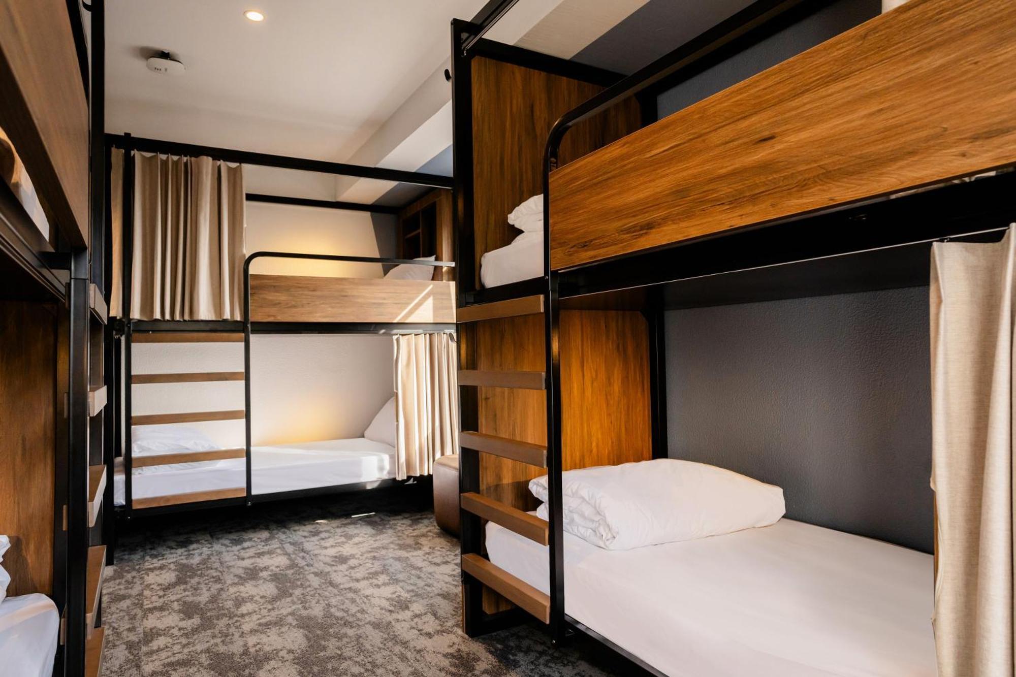 Haka House Queenstown Lakefront Esterno foto