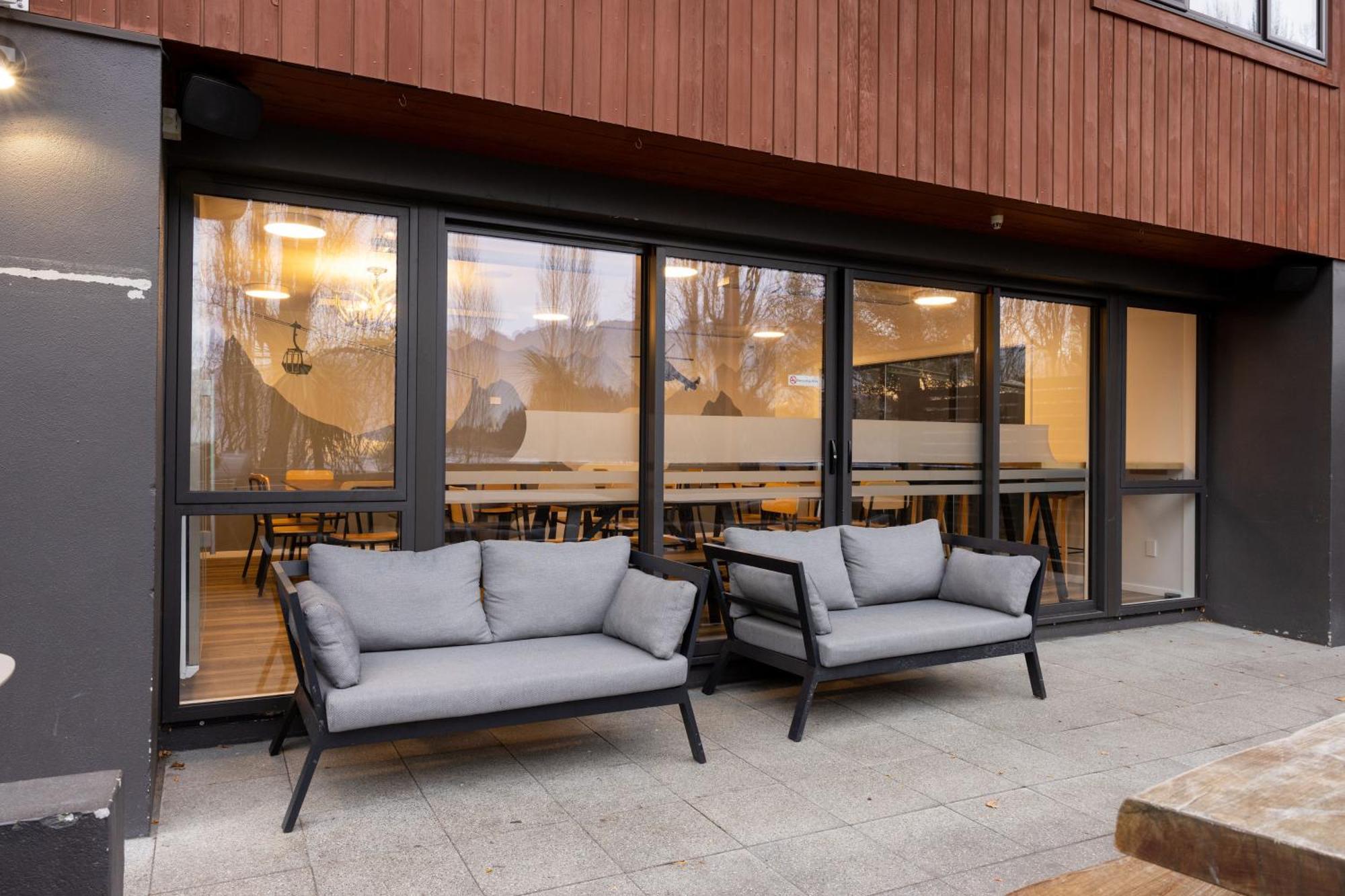 Haka House Queenstown Lakefront Esterno foto